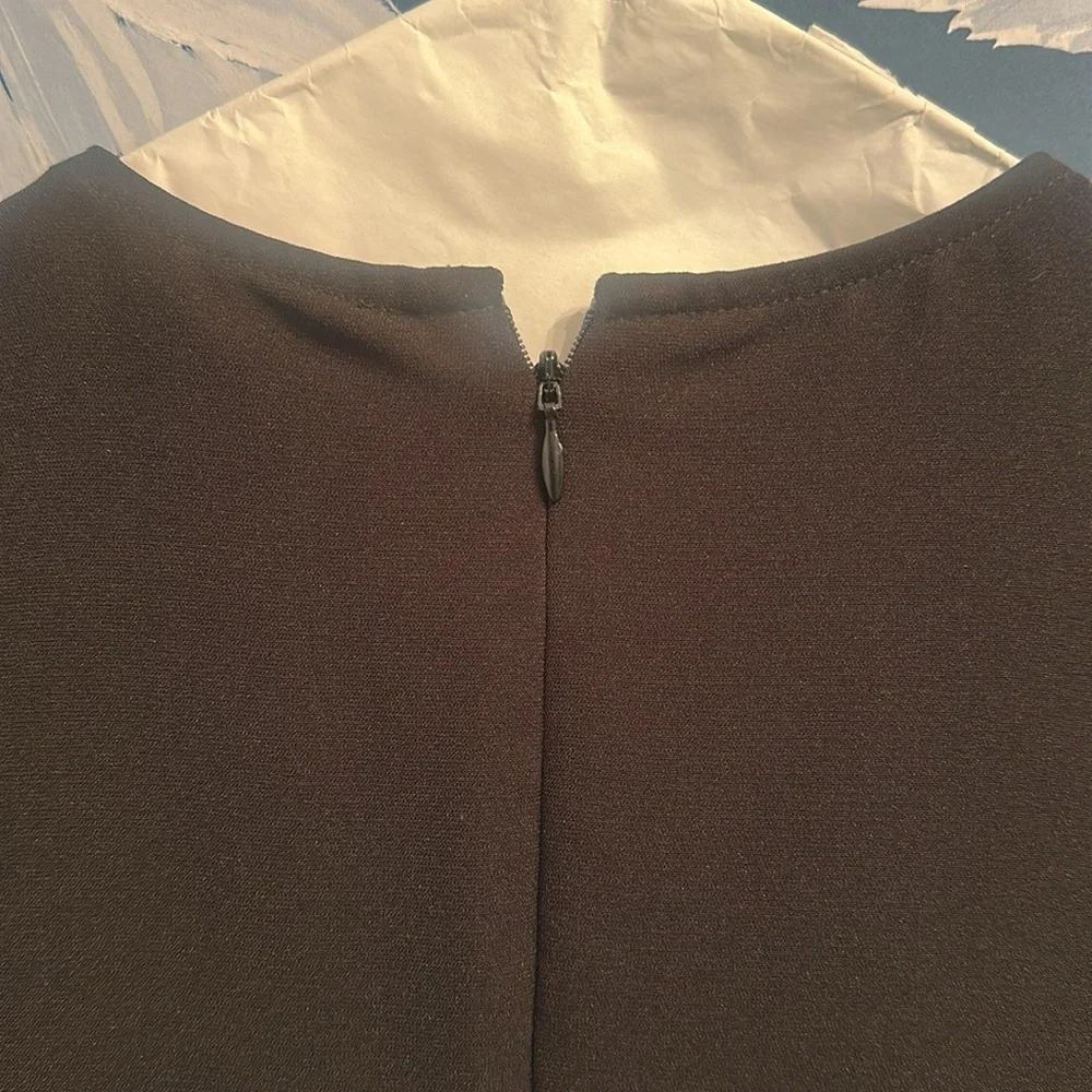 ALC back zip top - Picture 3 of 5